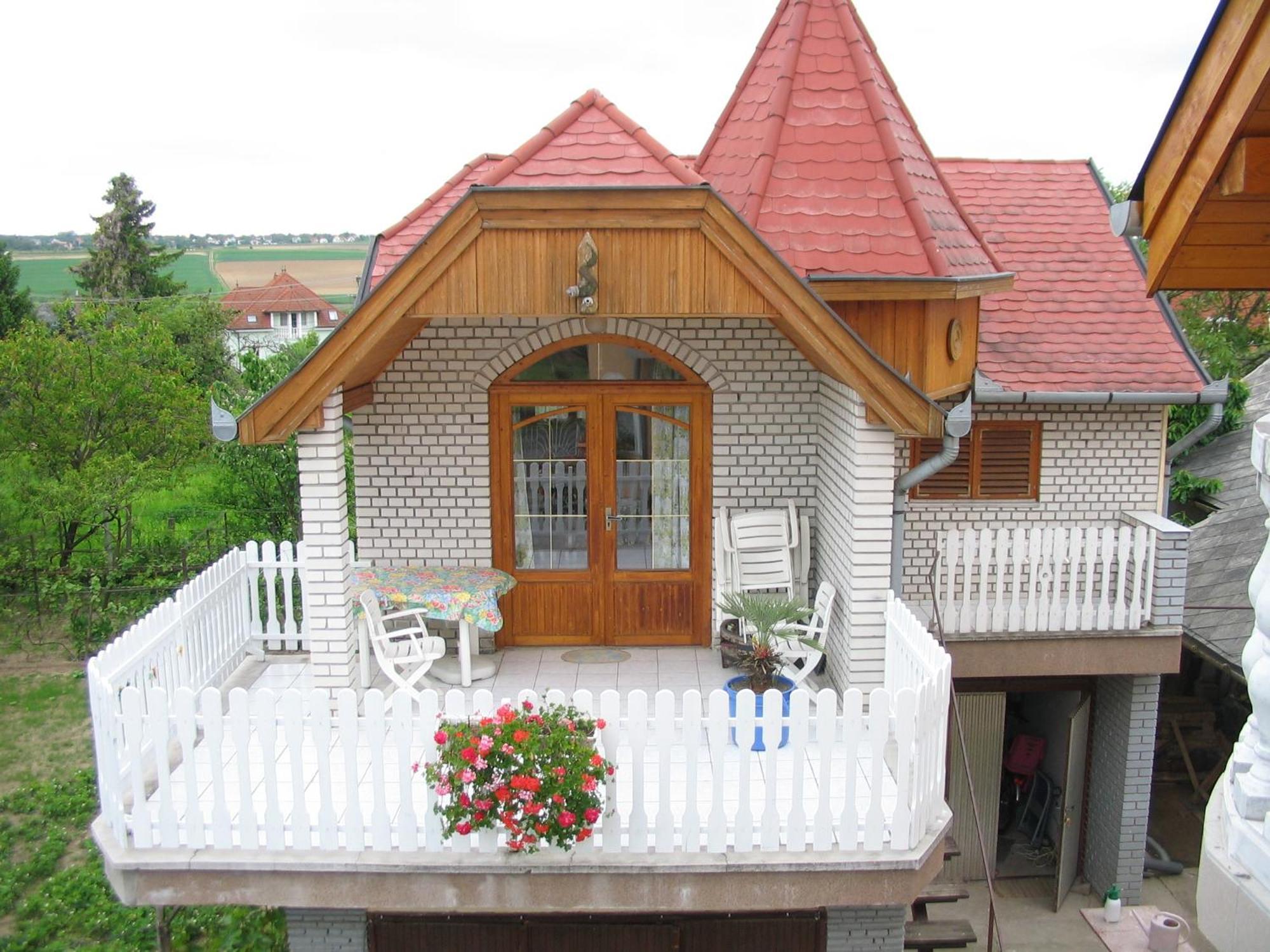 Joker Villa Apartmanhaus Heviz Exterior foto
