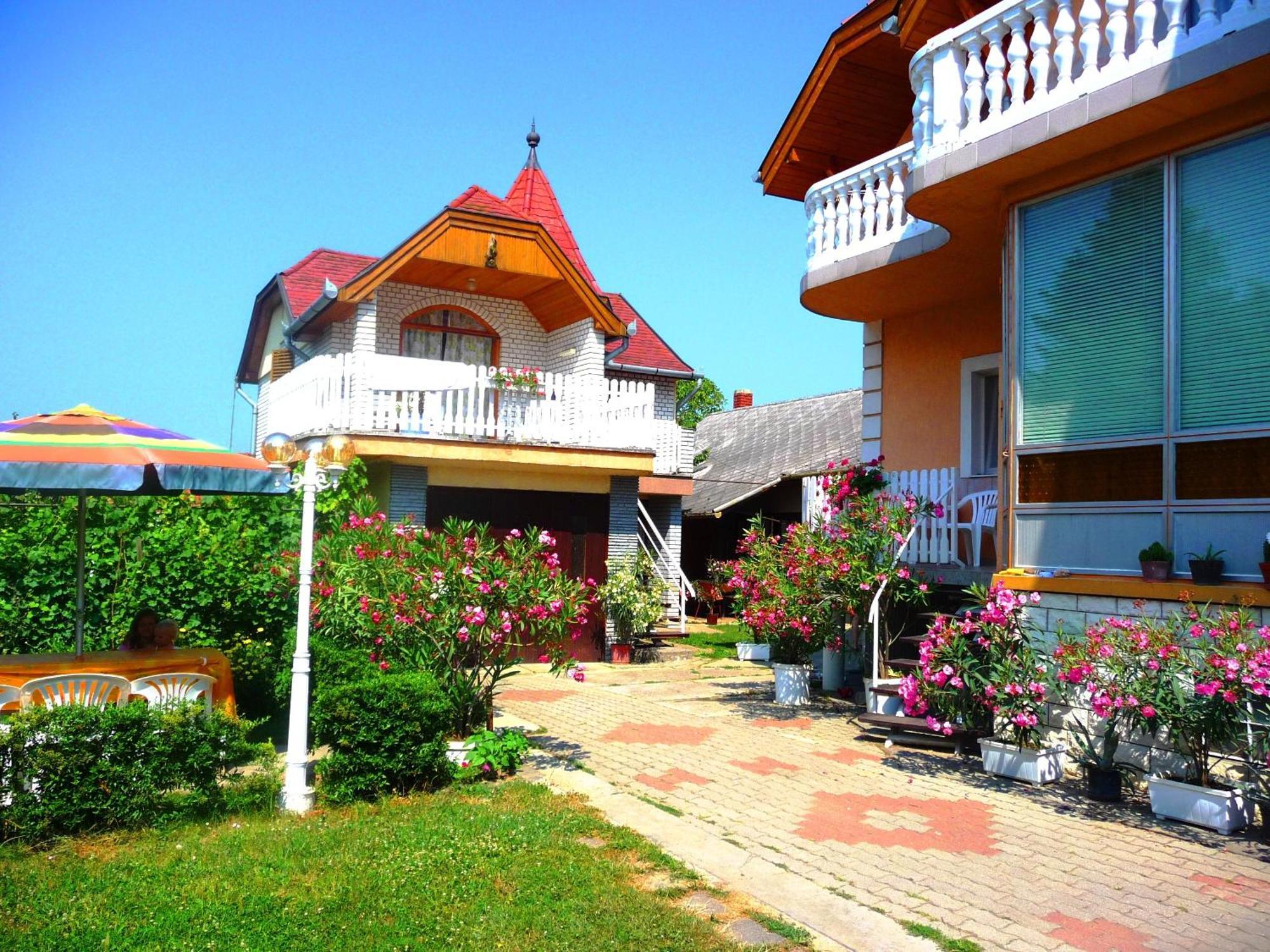 Joker Villa Apartmanhaus Heviz Exterior foto
