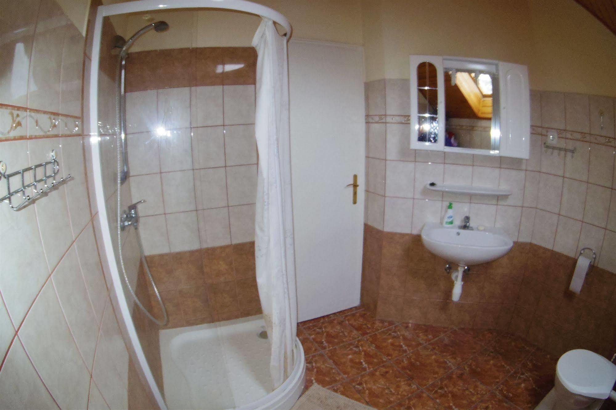Joker Villa Apartmanhaus Heviz Exterior foto